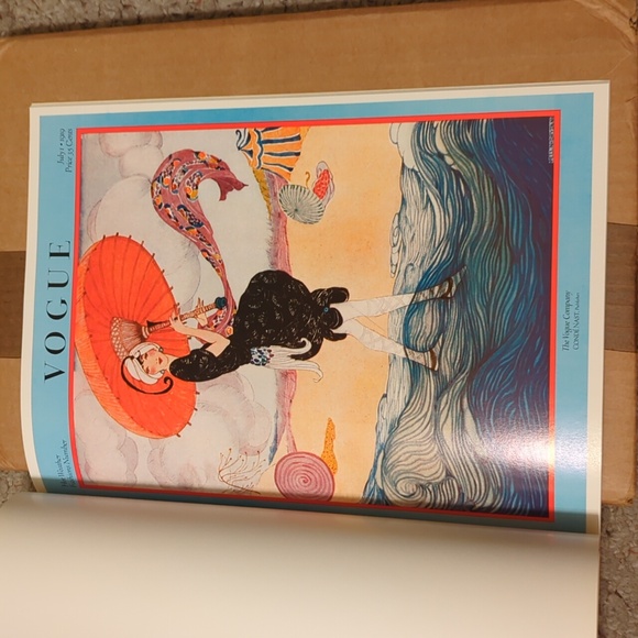 Vogue Poster Book - Picture 6 of 6
